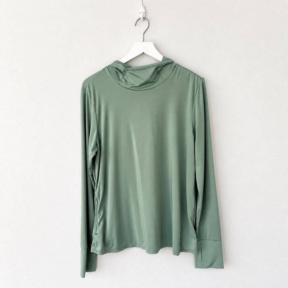 Carve Designs Alani Sunshirt XL Sage Green UPF 50+ Hooded Rashguard Thumbholes